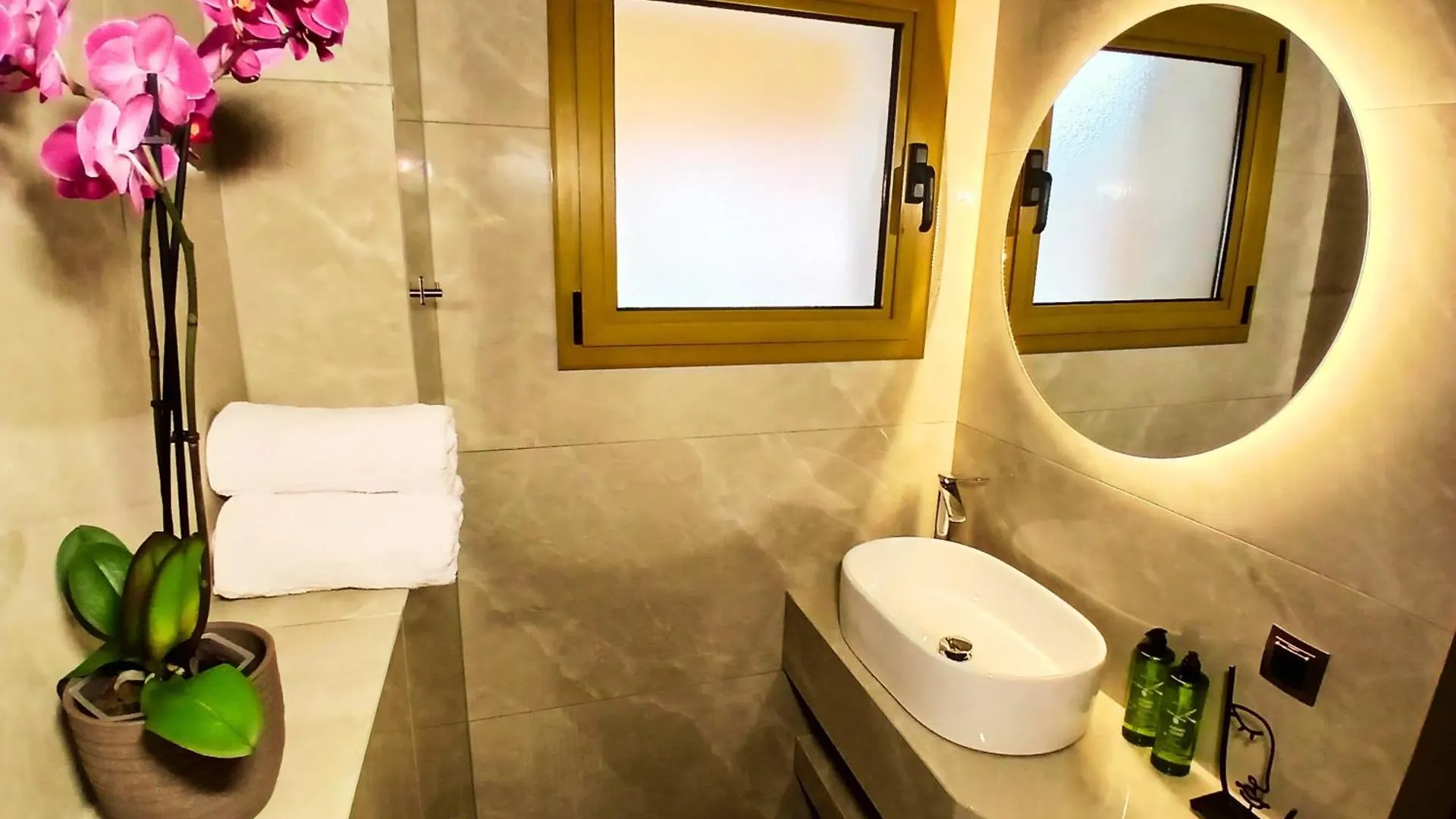 Helios Blue Villas Kassandra Kriopigi