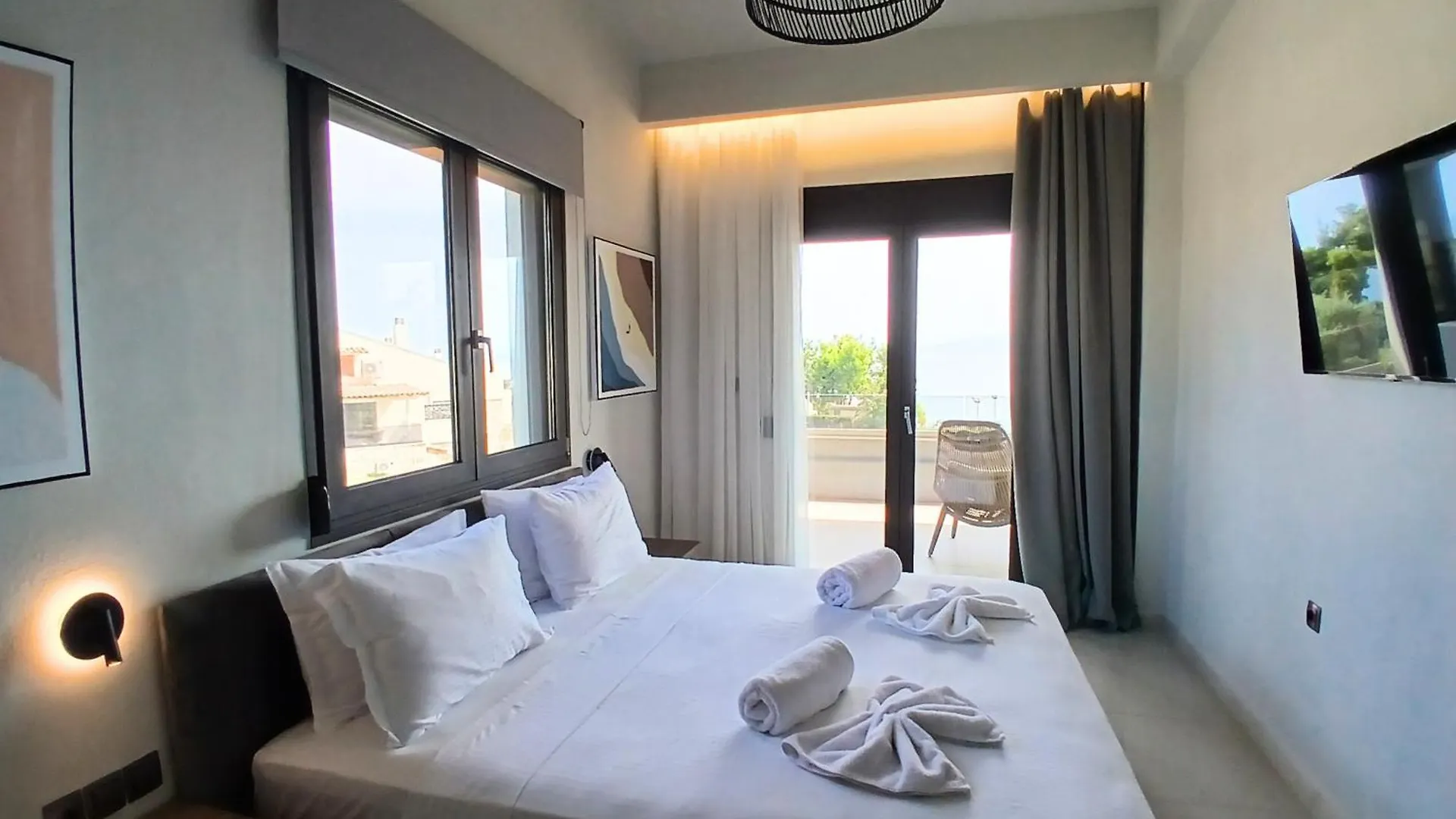Helios Blue Villas Kassandra Kriopigi Greece